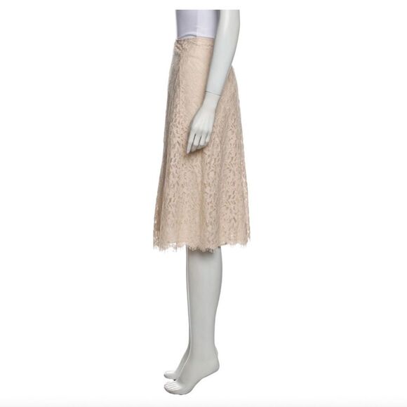 Lewit Lace Pattern knee length skirt SZ 10 - Picture 2 of 7